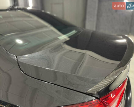 Черный Мазерати Кватропорте, объемом двигателя 3.8 л и пробегом 69 тыс. км за 29700 $, фото 12 на Automoto.ua