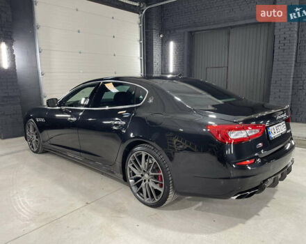 Черный Мазерати Кватропорте, объемом двигателя 3.8 л и пробегом 69 тыс. км за 29700 $, фото 9 на Automoto.ua