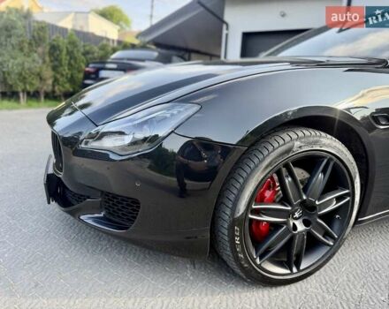 Чорний Мазераті Quattroporte, об'ємом двигуна 2.98 л та пробігом 67 тис. км за 29999 $, фото 12 на Automoto.ua