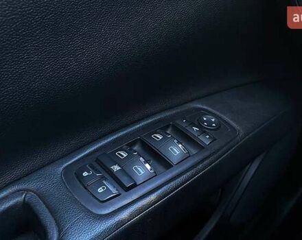 Чорний Мазераті Quattroporte, об'ємом двигуна 2.98 л та пробігом 59 тис. км за 31999 $, фото 18 на Automoto.ua