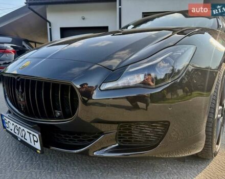 Чорний Мазераті Quattroporte, об'ємом двигуна 2.98 л та пробігом 67 тис. км за 29999 $, фото 20 на Automoto.ua