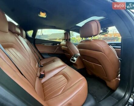 Чорний Мазераті Quattroporte, об'ємом двигуна 2.98 л та пробігом 67 тис. км за 29999 $, фото 16 на Automoto.ua