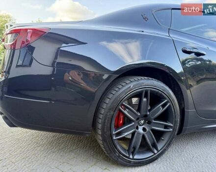 Чорний Мазераті Quattroporte, об'ємом двигуна 2.98 л та пробігом 67 тис. км за 29999 $, фото 31 на Automoto.ua