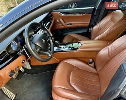 Чорний Мазераті Quattroporte, об'ємом двигуна 2.98 л та пробігом 67 тис. км за 29999 $, фото 45 на Automoto.ua