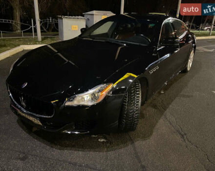 Черный Мазерати Кватропорте, объемом двигателя 2.98 л и пробегом 145 тыс. км за 42000 $, фото 4 на Automoto.ua