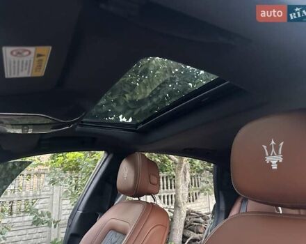 Черный Мазерати Кватропорте, объемом двигателя 2.99 л и пробегом 89 тыс. км за 30999 $, фото 49 на Automoto.ua