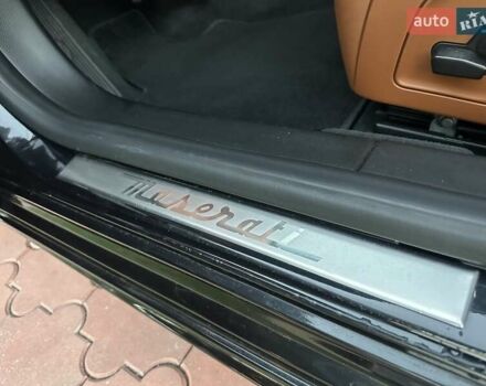 Черный Мазерати Кватропорте, объемом двигателя 2.99 л и пробегом 89 тыс. км за 30999 $, фото 26 на Automoto.ua