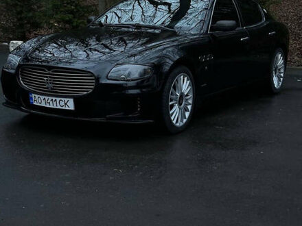 Черный Мазерати Кватропорте, объемом двигателя 4.24 л и пробегом 88 тыс. км за 13300 $, фото 1 на Automoto.ua