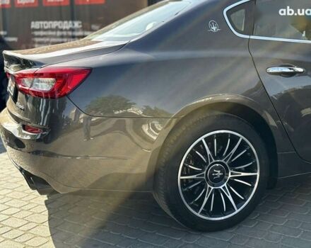 Мазераті Quattroporte 2013 у Вінниці на Automoto.ua Мазераті Quattroporte, об'ємом двигуна 3 л та пробігом 78 тис. км за 25000 $, фото 27 на Automoto.ua