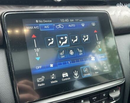 Мазераті Quattroporte, об'ємом двигуна 3 л та пробігом 92 тис. км за 27900 $, фото 29 на Automoto.ua