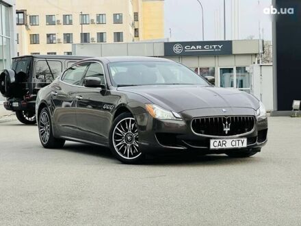 Мазераті Quattroporte 2013 у Києві на Automoto.ua Мазераті Quattroporte, об'ємом двигуна 3 л та пробігом 77 тис. км за 25000 $, фото 1 на Automoto.ua