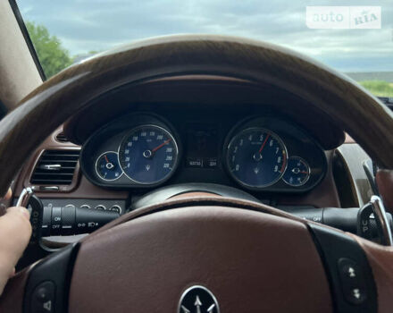 Сірий Мазераті Quattroporte, об'ємом двигуна 4.69 л та пробігом 74 тис. км за 29200 $, фото 1 на Automoto.ua