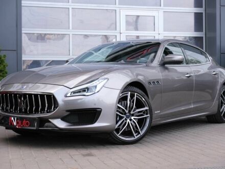 Сірий Мазераті Quattroporte, об'ємом двигуна 3 л та пробігом 20 тис. км за 85900 $, фото 1 на Automoto.ua