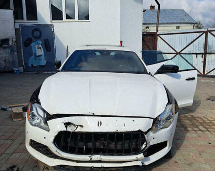 Синий Мазерати Кватропорте, объемом двигателя 2.98 л и пробегом 147 тыс. км за 14000 $, фото 1 на Automoto.ua