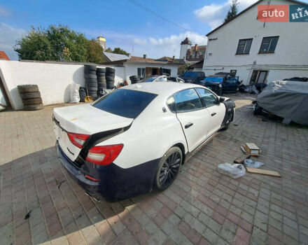 Синий Мазерати Кватропорте, объемом двигателя 2.98 л и пробегом 147 тыс. км за 14000 $, фото 5 на Automoto.ua