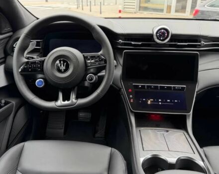 Черный Мазерати Другая, объемом двигателя 0 л и пробегом 2 тыс. км за 28900 $, фото 10 на Automoto.ua