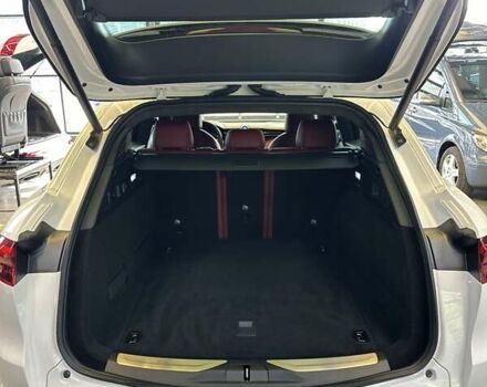 Белый Мазерати Grecale, объемом двигателя 3 л и пробегом 4 тыс. км за 82500 $, фото 25 на Automoto.ua