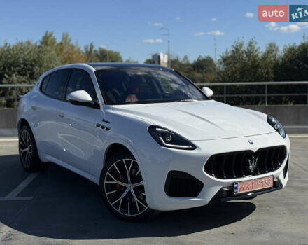 Белый Мазерати Grecale, объемом двигателя 2 л и пробегом 13 тыс. км за 63000 $, фото 1 на Automoto.ua
