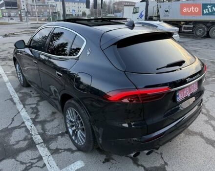Черный Мазерати Grecale, объемом двигателя 2 л и пробегом 25 тыс. км за 48000 $, фото 10 на Automoto.ua