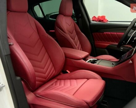 Мазерати Grecale, объемом двигателя 2 л и пробегом 0 тыс. км за 99242 $, фото 35 на Automoto.ua