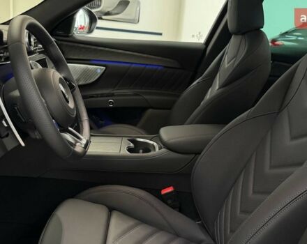 Мазерати Grecale, объемом двигателя 2 л и пробегом 0 тыс. км за 103837 $, фото 10 на Automoto.ua