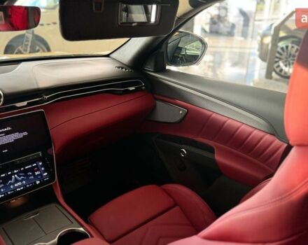 Мазераті Grecale, об'ємом двигуна 3 л та пробігом 0 тис. км за 146654 $, фото 26 на Automoto.ua