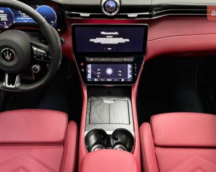 Мазерати Grecale, объемом двигателя 2 л и пробегом 0 тыс. км за 99242 $, фото 14 на Automoto.ua