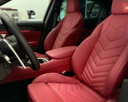 Мазерати Grecale, объемом двигателя 2 л и пробегом 0 тыс. км за 99242 $, фото 24 на Automoto.ua