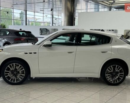 Мазерати Grecale, объемом двигателя 2 л и пробегом 0 тыс. км за 81829 $, фото 2 на Automoto.ua