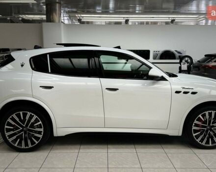 Мазерати Grecale, объемом двигателя 2 л и пробегом 0 тыс. км за 99242 $, фото 15 на Automoto.ua