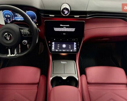 Мазераті Grecale, об'ємом двигуна 3 л та пробігом 0 тис. км за 146654 $, фото 45 на Automoto.ua