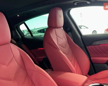 Мазерати Grecale, объемом двигателя 2 л и пробегом 0 тыс. км за 101613 $, фото 14 на Automoto.ua