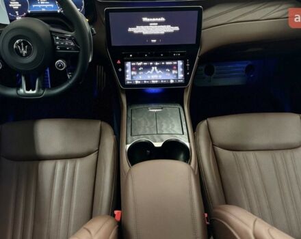 Мазерати Grecale, объемом двигателя 2 л и пробегом 0 тыс. км за 102596 $, фото 9 на Automoto.ua