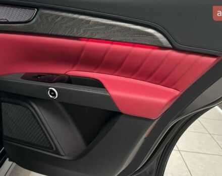 Мазерати Grecale, объемом двигателя 2 л и пробегом 0 тыс. км за 101613 $, фото 5 на Automoto.ua