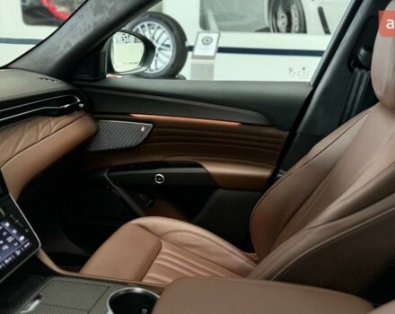 Мазераті Grecale, об'ємом двигуна 3 л та пробігом 0 тис. км за 147275 $, фото 12 на Automoto.ua