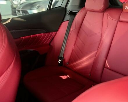 Мазераті Grecale, об'ємом двигуна 3 л та пробігом 0 тис. км за 146654 $, фото 20 на Automoto.ua