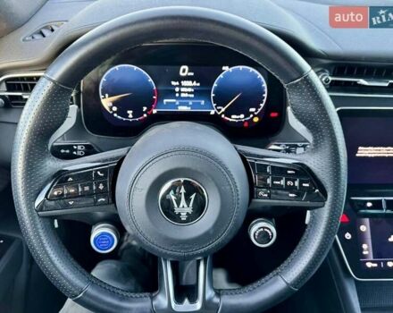 Серый Мазерати Grecale, объемом двигателя 2 л и пробегом 27 тыс. км за 45000 $, фото 9 на Automoto.ua