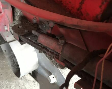 Красный Массей Фергюсон 1745, объемом двигателя 0 л и пробегом 0 тыс. км за 4184 $, фото 8 на Automoto.ua