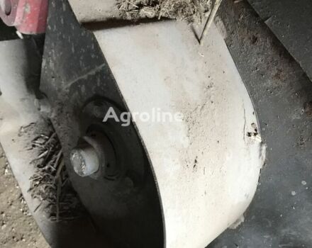 Красный Массей Фергюсон 1745, объемом двигателя 0 л и пробегом 0 тыс. км за 4184 $, фото 9 на Automoto.ua