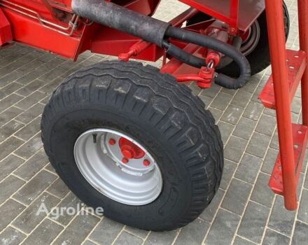 Красный Массей Фергюсон 240, объемом двигателя 0 л и пробегом 0 тыс. км за 15688 $, фото 14 на Automoto.ua