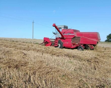 Красный Массей Фергюсон 330, объемом двигателя 0 л и пробегом 10 тыс. км за 10500 $, фото 1 на Automoto.ua