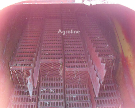 Красный Массей Фергюсон 330, объемом двигателя 0 л и пробегом 0 тыс. км за 20370 $, фото 23 на Automoto.ua