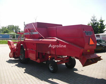 Красный Массей Фергюсон 330, объемом двигателя 0 л и пробегом 0 тыс. км за 20370 $, фото 4 на Automoto.ua