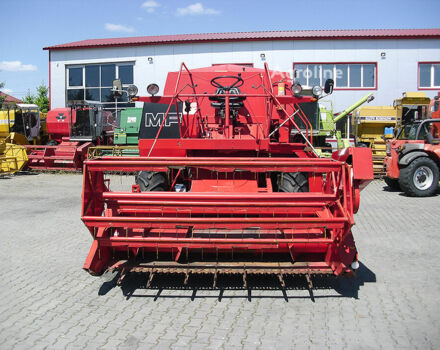 Красный Массей Фергюсон 330, объемом двигателя 0 л и пробегом 0 тыс. км за 20370 $, фото 1 на Automoto.ua