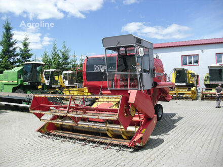 Красный Массей Фергюсон 430, объемом двигателя 0 л и пробегом 0 тыс. км за 24444 $, фото 1 на Automoto.ua