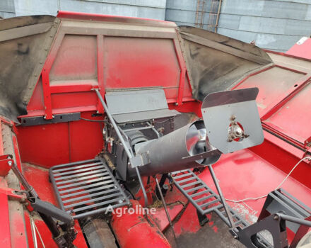 Красный Массей Фергюсон 9795, объемом двигателя 0 л и пробегом 0 тыс. км за 78103 $, фото 4 на Automoto.ua