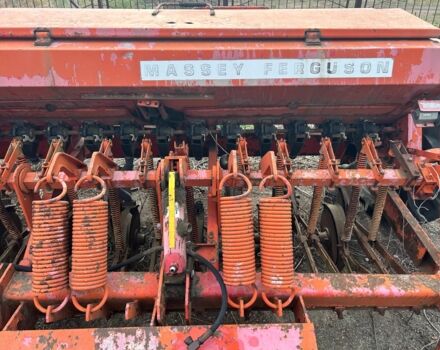 Красный Массей Фергюсон МФ, объемом двигателя 0 л и пробегом 0 тыс. км за 1446 $, фото 3 на Automoto.ua