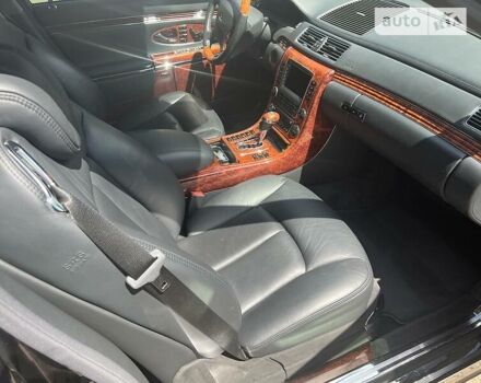 Черный Майбах 57, объемом двигателя 5.5 л и пробегом 56 тыс. км за 87000 $, фото 15 на Automoto.ua