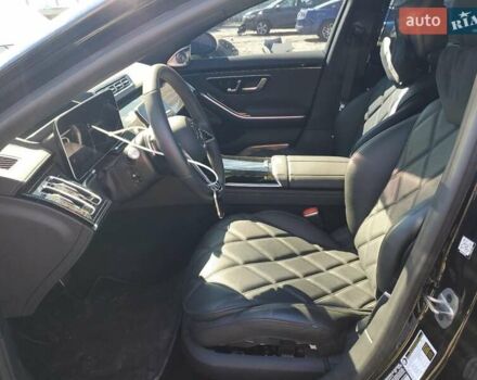 Майбах S500 2023 в Киеве на Automoto.ua Черный Майбах S500, объемом двигателя 6 л и пробегом 5 тыс. км за 46000 $, фото 6 на Automoto.ua
