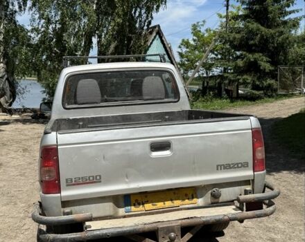Сірий Мазда 1000, об'ємом двигуна 2.5 л та пробігом 240 тис. км за 4850 $, фото 2 на Automoto.ua